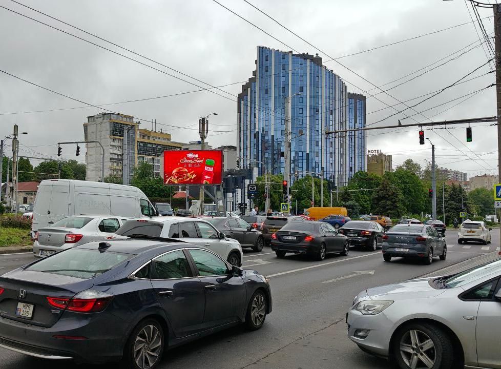 LED publicitar, Chisinau/STR.CIUFLEA/STR.BUCURESTI